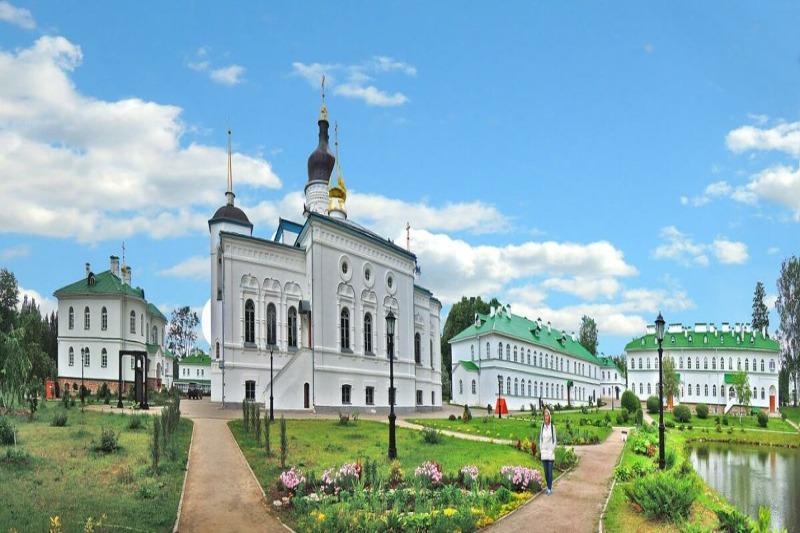 Спасо-Елеазаровский монастырь